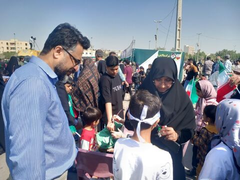 حضور پر رنگ و شورآفرین خانواده کانون پرورش فکری کودکان و نوجوانان هرمزگان در جشن حضور 22 بهمن