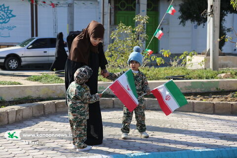 غرفه فرهنگی کانون استان بوشهر در راهپیمایی یوم الله ۲۲بهمن به روایت تصویر