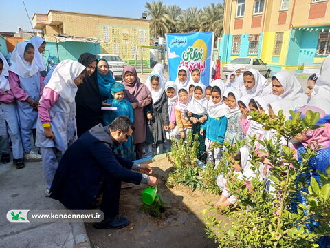 پویش«هرشهید ؛ یک نهال» در مراکز فرهنگی کانون استان بوشهر