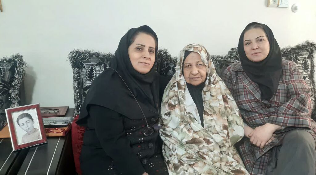 نام شهید ۲۲ بهمن، زینتبخش کوی مرکز ۱۰ کانون تهران