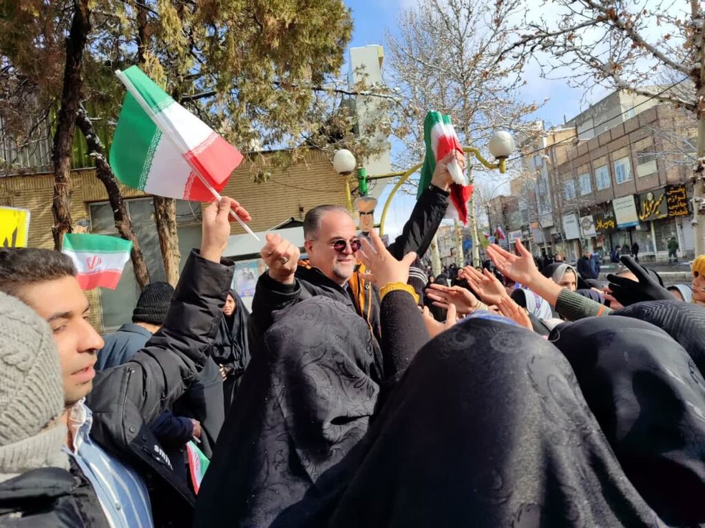 نماینده مردم کاشمر در مجلس شورای اسلامی در غرفه کانون حضور یافت