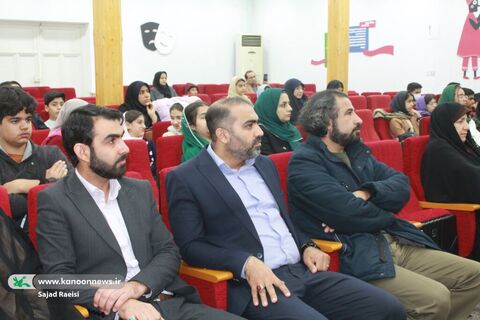 نشست ادبی استانی «دو پنجره»