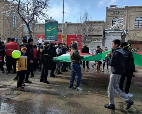 حضور در راهپیمایی 22 بهمن و ویژه‌برنامه‌های بزرگداشت پیروزی انقلاب اسلامی در مراکز فرهنگی، هنری استان