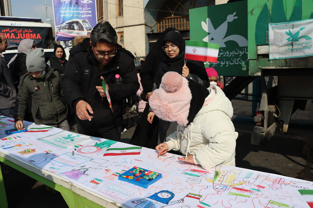 حضور پرشور کانون استان تهران در راهپیمایی ۲۲ بهمن ۱۴۰۳