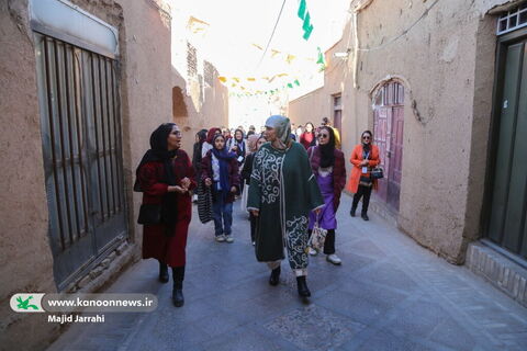تور یزدگردی میهمانان ایرانی و خارجی جشنواره بینالمللی قصهگویی