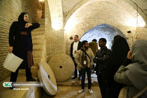 تور یزدگردی میهمانان ایرانی و خارجی جشنواره بینالمللی قصهگویی