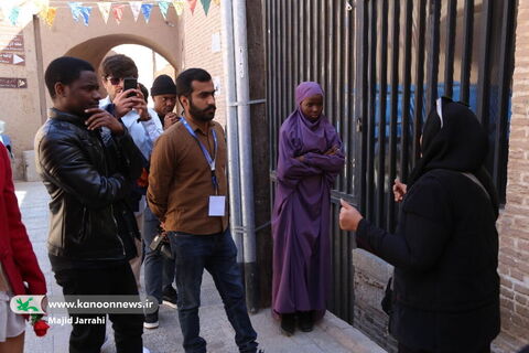 تور یزدگردی میهمانان ایرانی و خارجی جشنواره بینالمللی قصهگویی