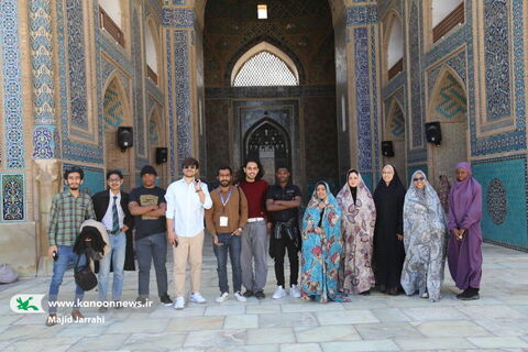 تور یزدگردی میهمانان ایرانی و خارجی جشنواره بینالمللی قصهگویی