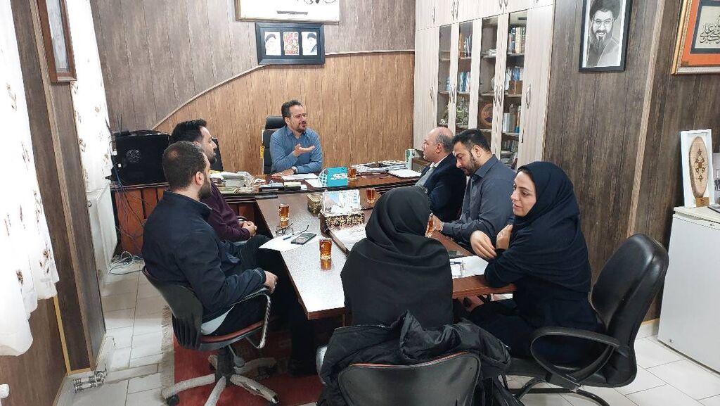 اولین نشست شورای مشورتی مناطق روستایی و کمبرخوردار کانون کرمانشاه