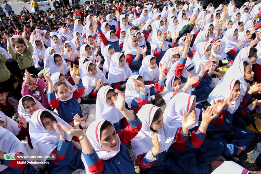 اعزام قصهگویان به مدارس و مراکز کانون پرورش فکری استان یزد اعزام قصهگویان به مدارس و مراکز کانون پرورش فکری استان یزد