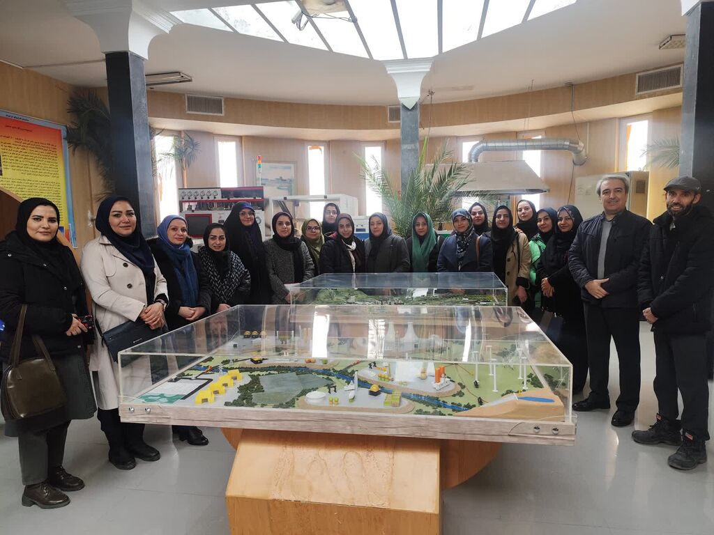 بازدید از سایت انرژیهای تجدید پذیر طالقان؛ گامی در جهت توسعه پایدار