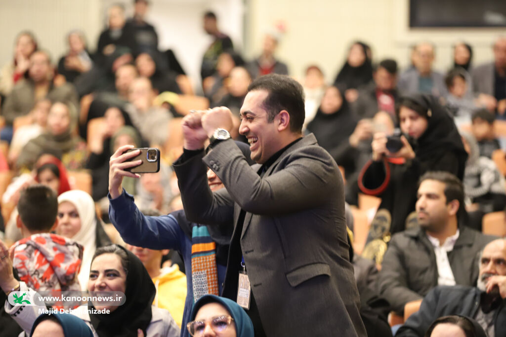 شب بخیر کوچولو دهه شصتیها به جشنواره قصهگویی آمد