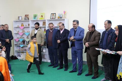 بازدید مدیرکل امور مالی و ذیحسابی کانون از مراکز ساری و بازدید از نمایشگاه دستاوردهای کانون کیاسر