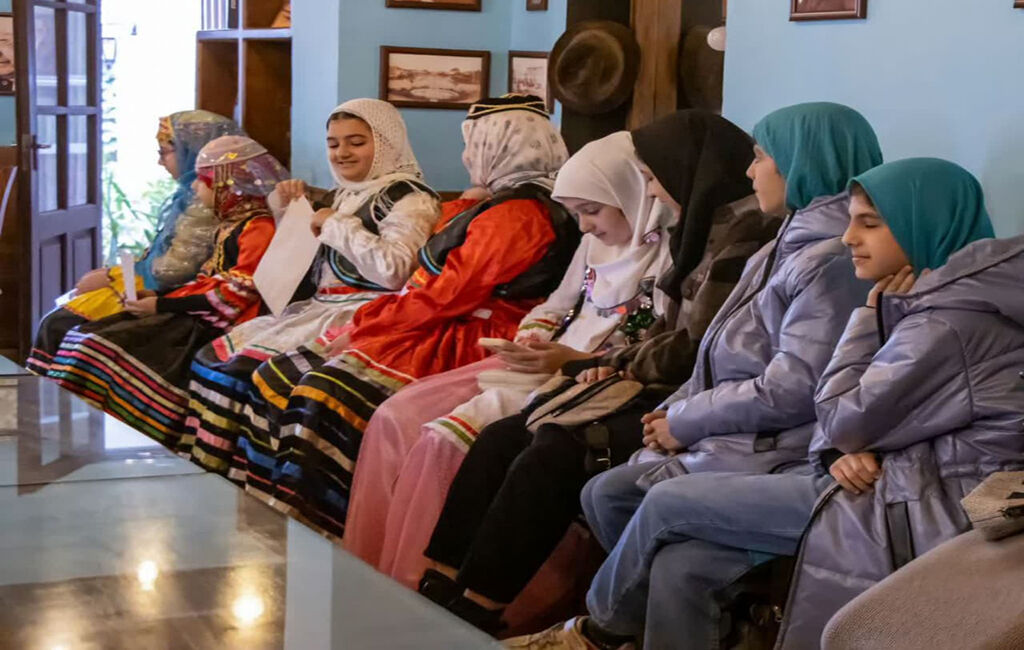 کودکان و نوجوانان با چهره فرهنگی همنشینشدند/ سلامی دوباره به نامآشنای گیلانی