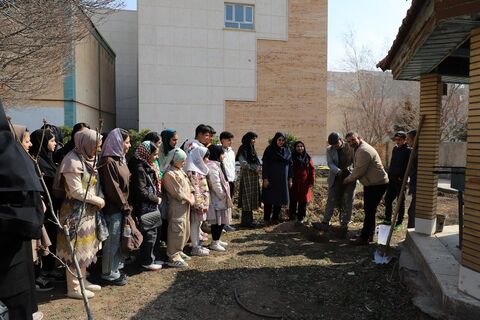 گزارش تصویری برگزاری ویژه برنامه ادبی "دو پنجره" به همت کانون استان قزوین