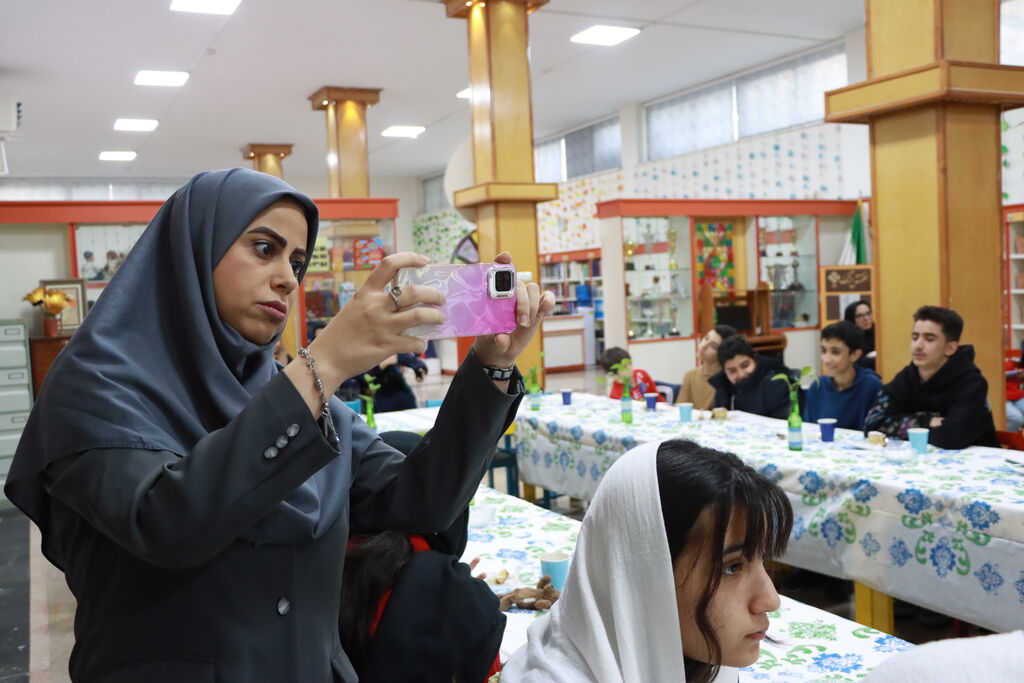 نقد و بررسی آثار پژوهشی در نشست ذرهبین مرکز۳۰