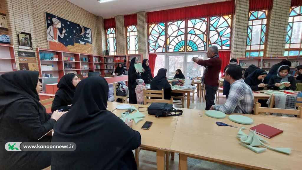 برگزاری دوره ساخت عروسکهای نمایشی در کانون استان زنجان