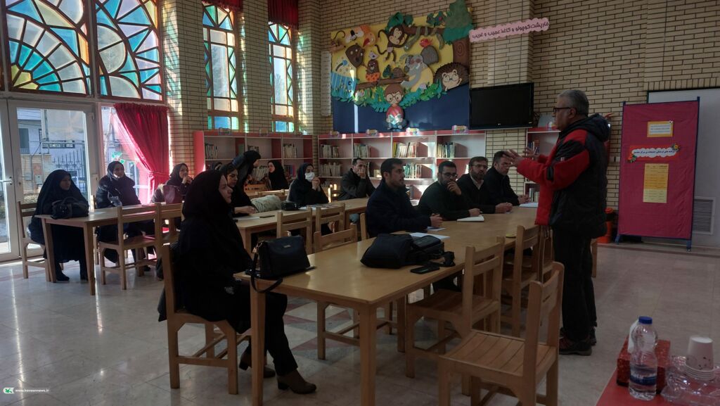 برگزاری دوره ساخت عروسکهای نمایشی در کانون استان زنجان