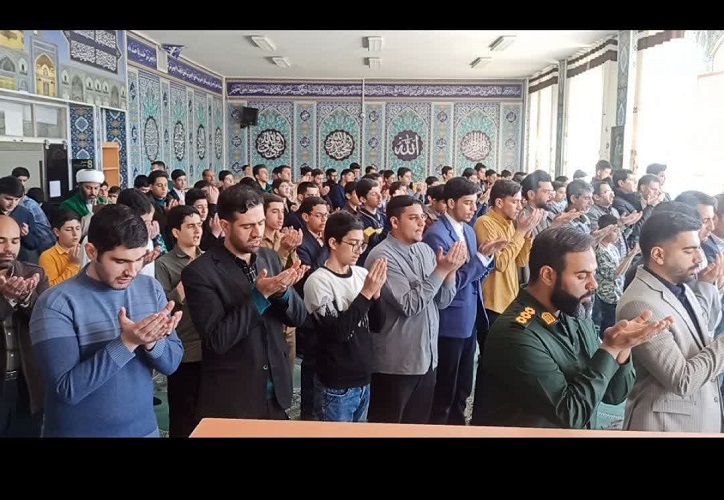 آیین پایانی مسابقات قرآن و عترت دانشآموزی استان اصفهان