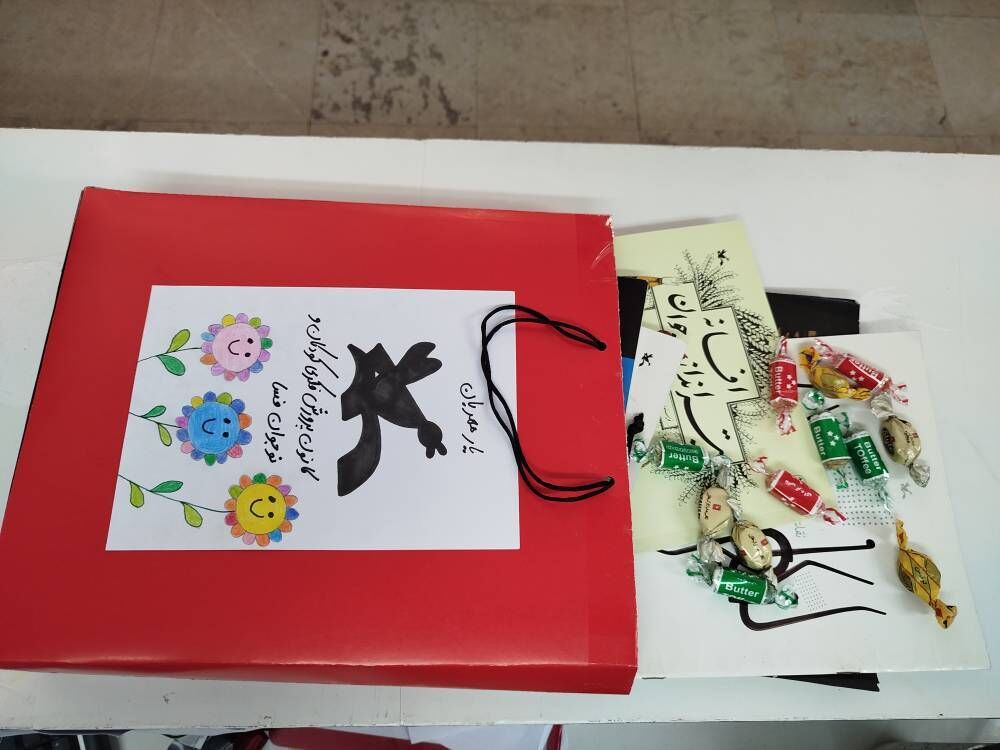 ویژهبرنامه «یار مهربان» پل ارتباطی کانون فسا با کودکان کمبرخوردار