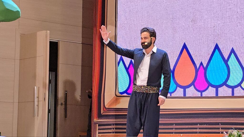 گفتگو با بابک مجیدیفر کانونی برگزیده کرمانشاهی در جشنواره بینالمللی قصهگویی