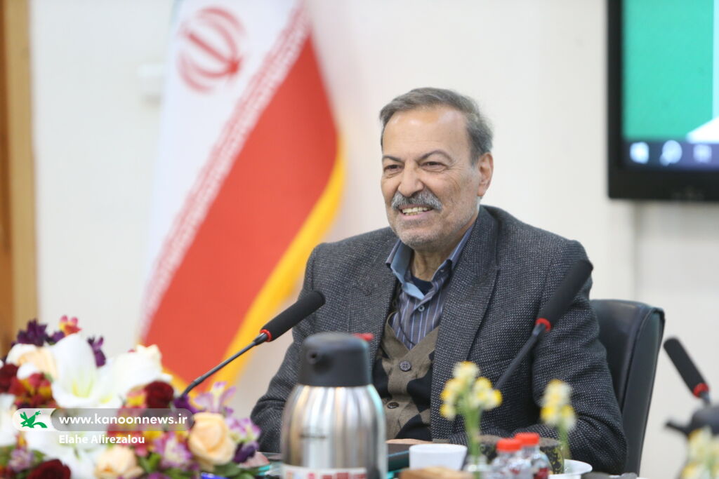 علی زرافشان مشاور وزیر در تحقق عدالت آموزشی و تضمین کیفیت یادگیری شناخت مخاطب و کاهش فقر یادگیری کلید تربیت نسل آینده است