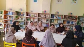 جمع‌خوانی کتاب« باغ کیانوش» در  مجتمع آفرینش صورت گرفت