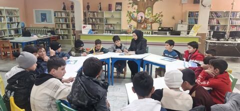 فعالیت باشگاه کتابخوانی مراکز کانون پرورش فکری کودکان و نوجوانان استان آذربایجان غربی در فصل زمستان