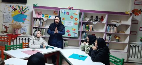 فعالیت باشگاه کتابخوانی مراکز کانون پرورش فکری کودکان و نوجوانان استان آذربایجان غربی در فصل زمستان