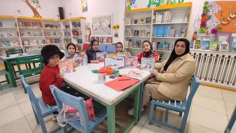 فعالیت باشگاه کتابخوانی مراکز کانون پرورش فکری کودکان و نوجوانان استان آذربایجان غربی در فصل زمستان