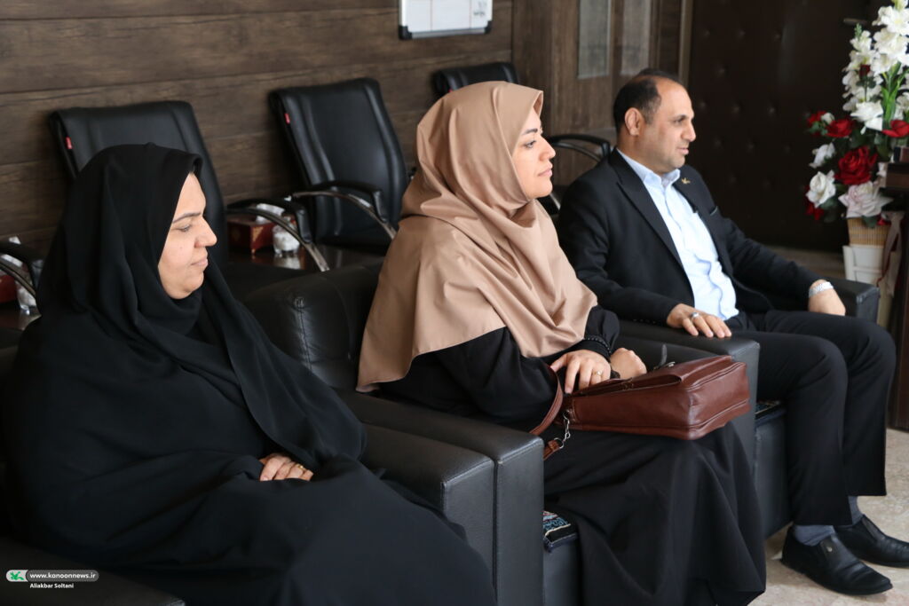 دیدار صمیمانه مدیران‌کل کانون و آموزش و پرورش استان کرمان