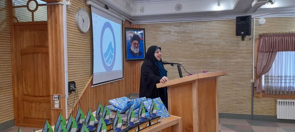 اولین جشنواره «آ مثل آب» کانون همدان برگزار شد