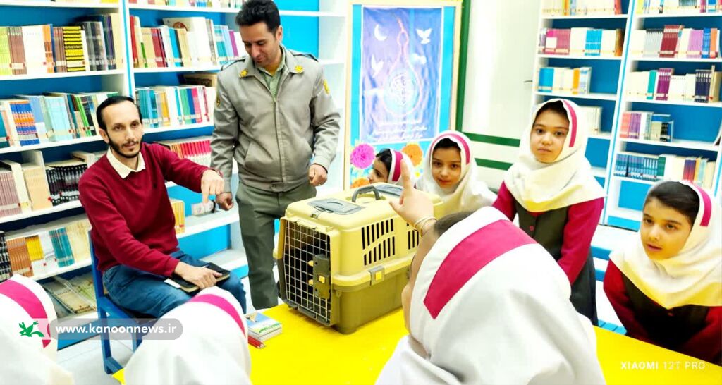 عنوان «درخت مهربانی» ویژه برنامه مرکز قیدار کانون زنجان