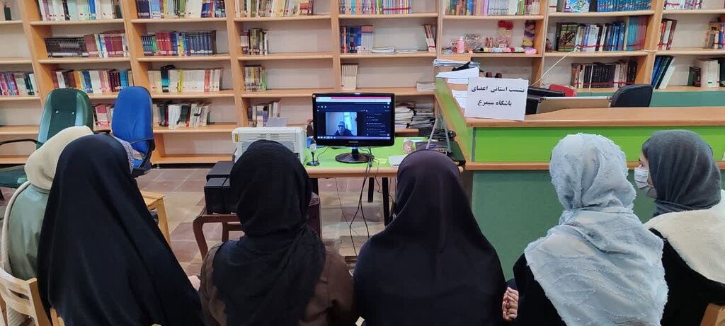 بزرگداشت حکیم، نظامی گنجوی در مراکز کانون گلستان