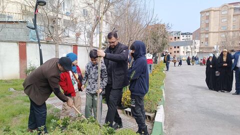 روز درختکاری با چاشنی «آسنی» در مازندران