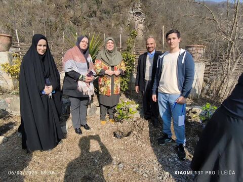 روز درختکاری با چاشنی «آسنی» در مازندران