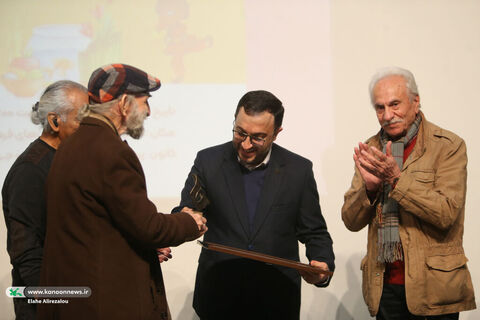 گردهمایی بزرگ کانون تئاتر کودک و نوجوان و انجمن نمایشگران عروسکی خانه تئاتر