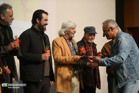 گردهمایی بزرگ کانون تئاتر کودک و نوجوان و انجمن نمایشگران عروسکی خانه تئاتر