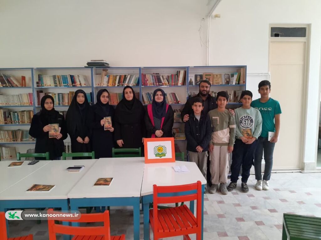 ترویج کتابخوانی مهمترین وظیفه کانونیاران است