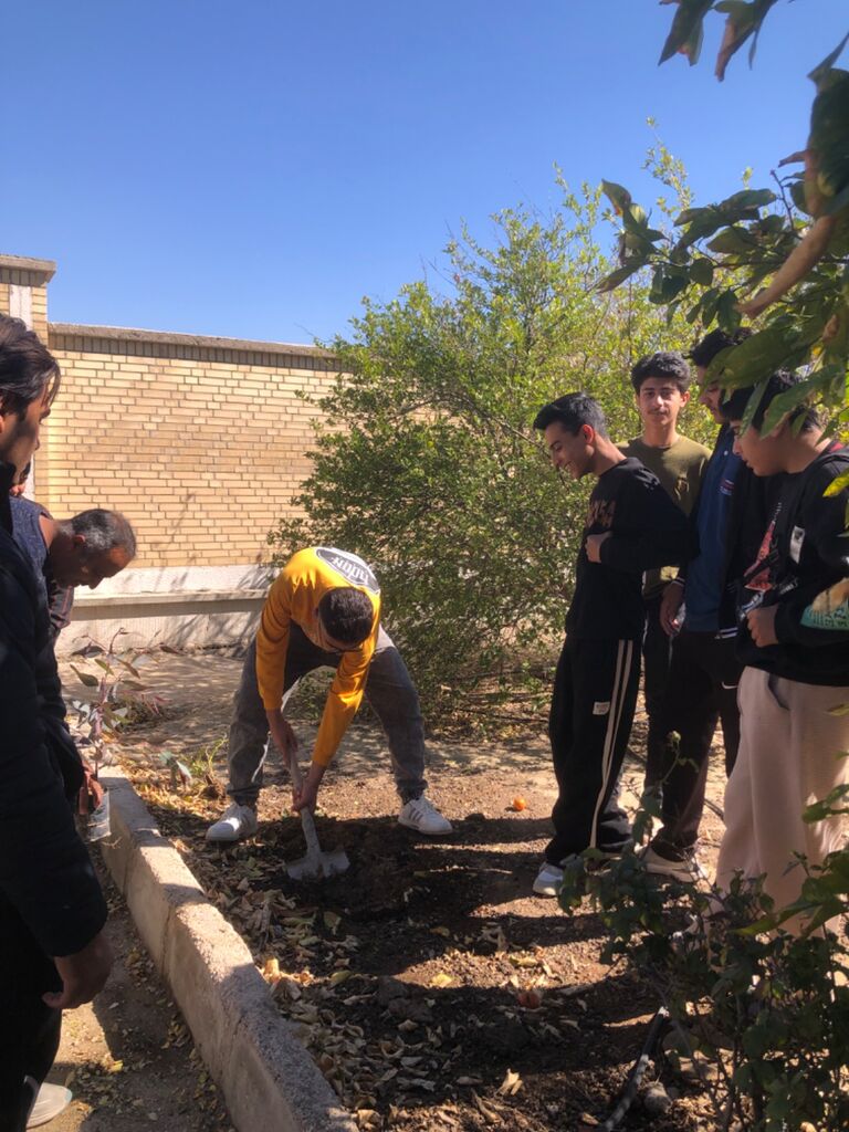 ترویج مسئولیتپذیری زیستمحیطی در نسل کودک و نوجوان