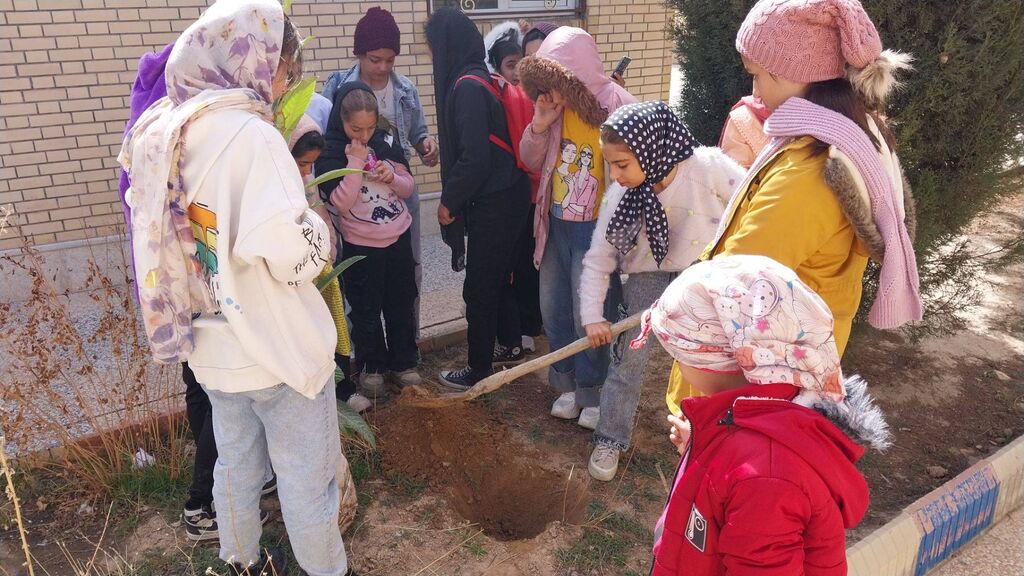 ترویج مسئولیتپذیری زیستمحیطی در نسل کودک و نوجوان