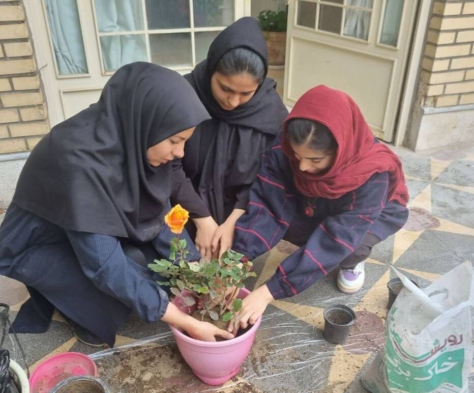 ترویج مسئولیتپذیری زیستمحیطی در نسل کودک و نوجوان