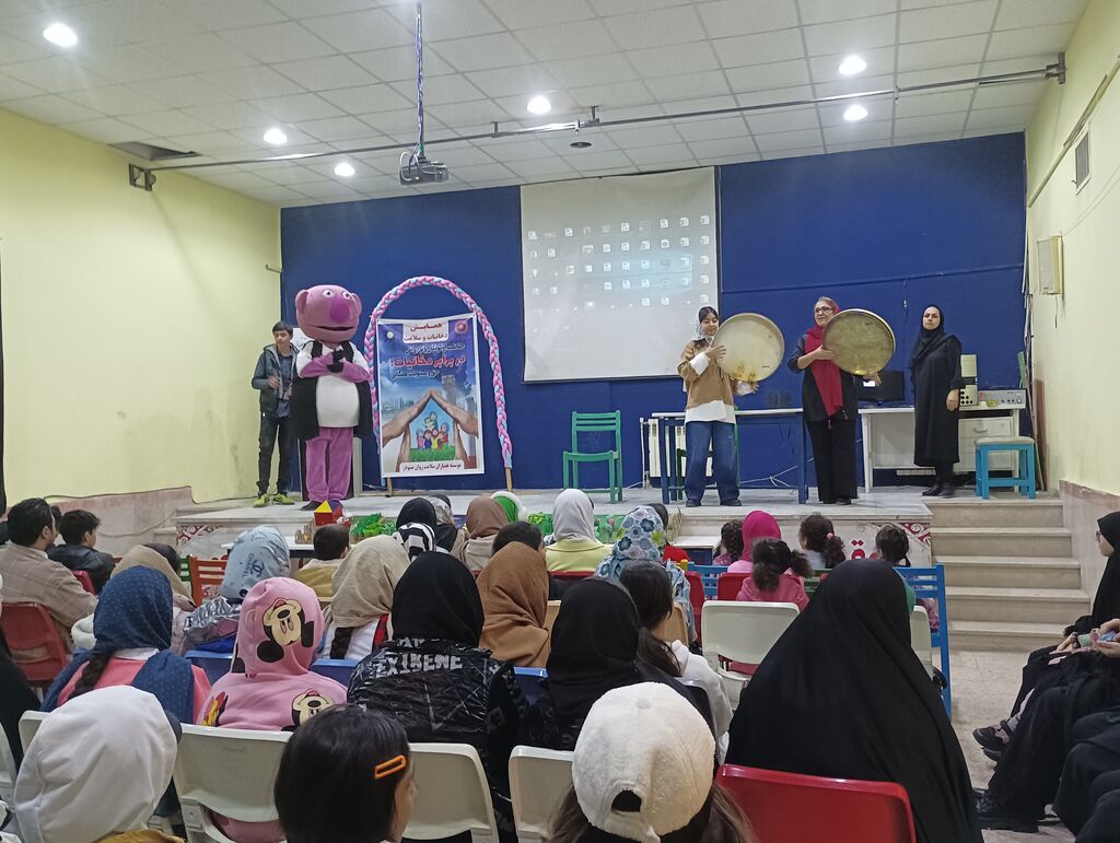 برگزاری آیینهای افطاری در مراکز فرهنگی و هنری کانون استان قزوین