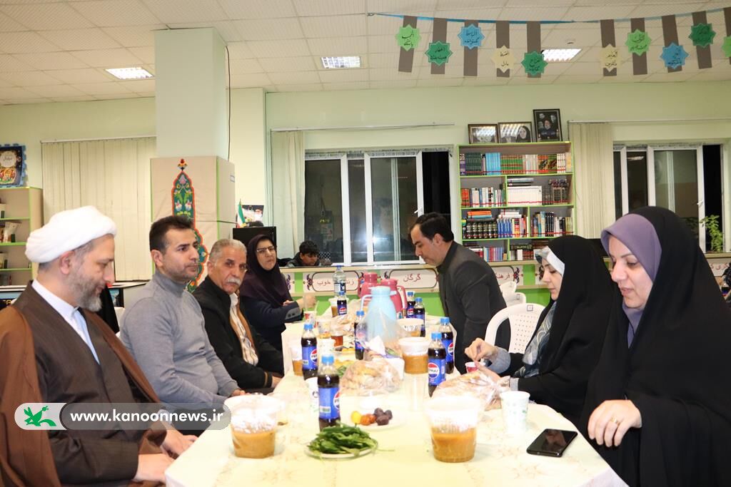 ضیافت افطار همراه با روزهاولیها در مجتمع فرهنگی هنری گرگان