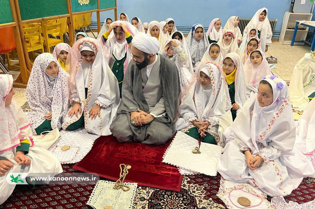 میهمانی فرشتهها درکانون اسالم؛ ۳۵ دختر نومکلف به آسمان بندگی پرکشیدند