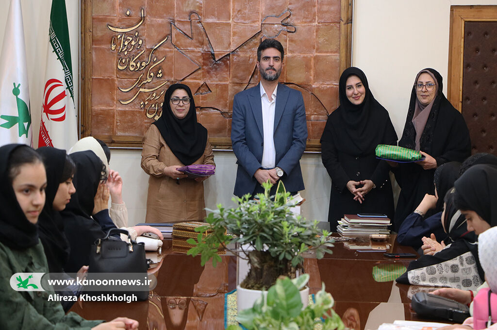 روح آموزههای دینی و ایمانی در کالبد قصهها دمیدهشود