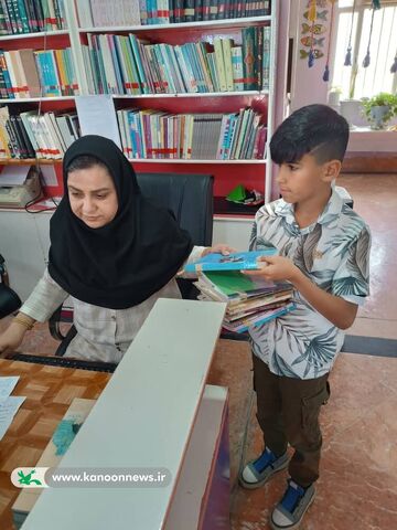 استقبال اعضا کانون استان بوشهر از طرح "۱۴کتاب، ۱۴ روز بهاری"