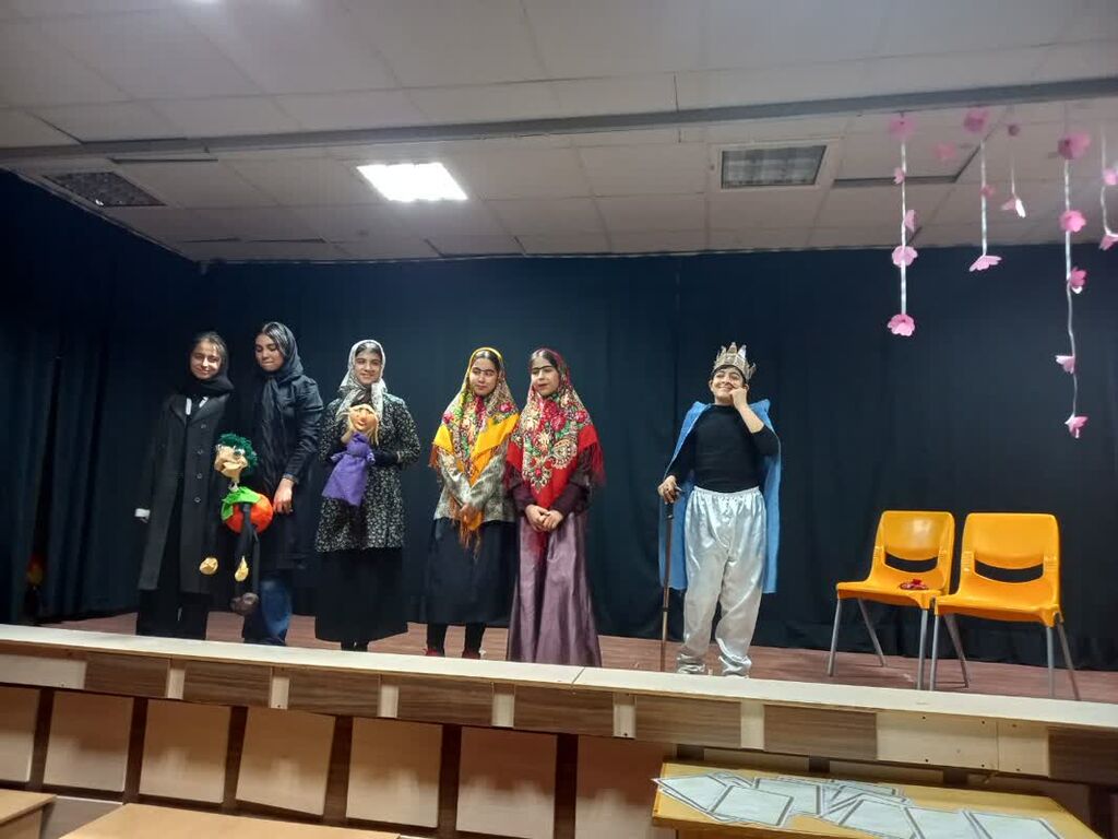 اعضای کانون پرورش فکری استان به اسقبال بهار رفتند