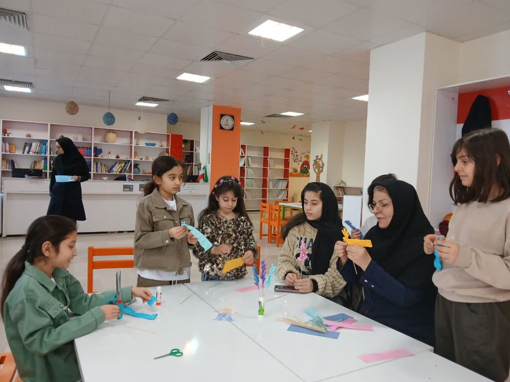 اعضای کانون پرورش فکری استان به اسقبال بهار رفتند