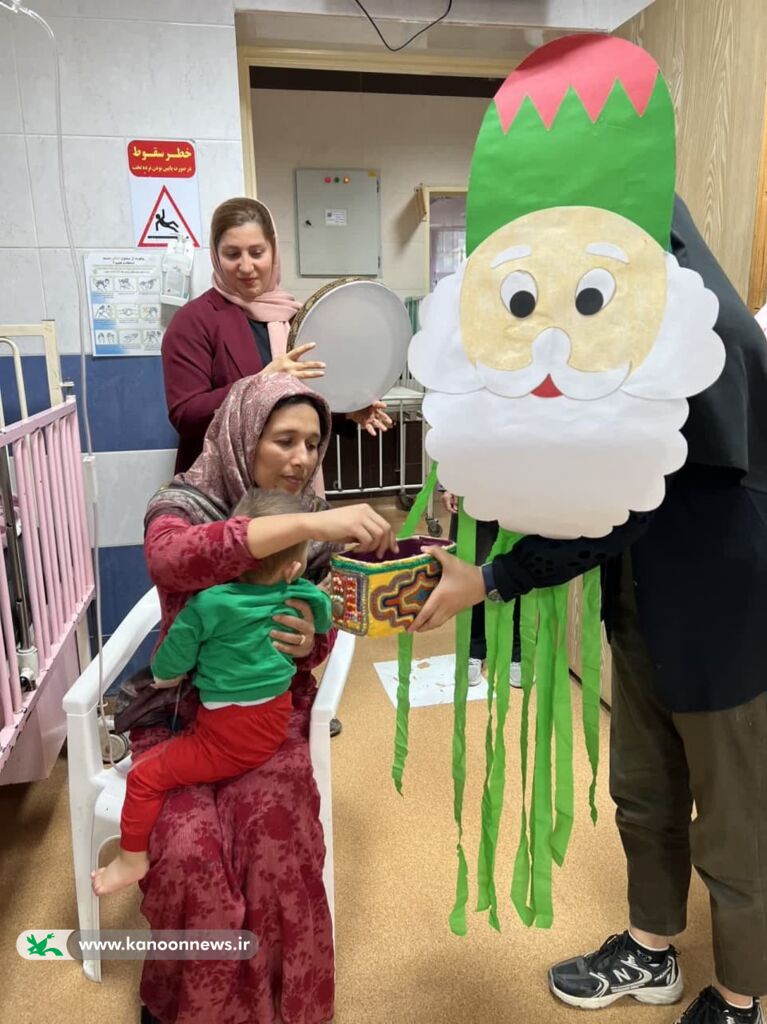 نوروزخوانی کانونیاران گنبدکاووس در بیمارستان طالقانی گنبدکاووس